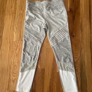 Avia leggings size 8-10
